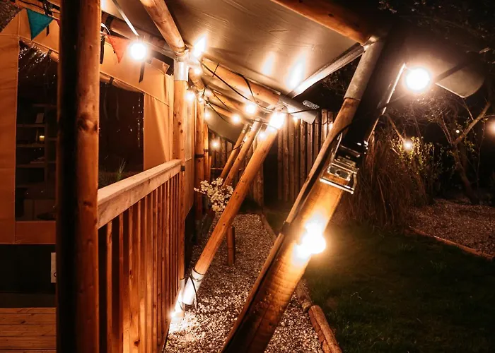 Campo de lujo Soulsafari Aan Zee