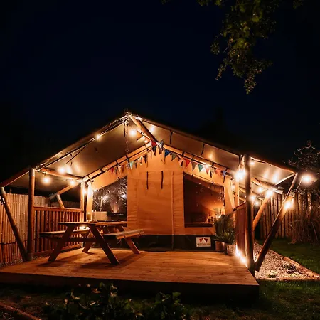 Luxury tent Soulsafari Aan Zee